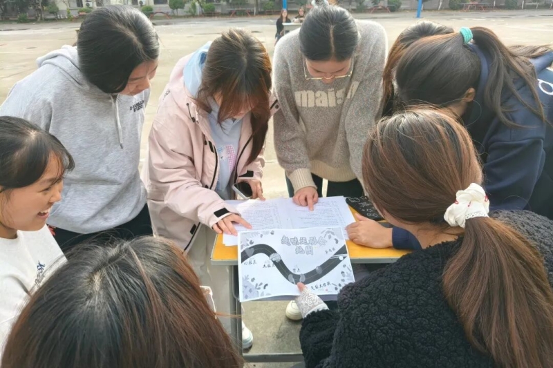 我校举行“暖冬跃动 医路同行”趣味运动会
