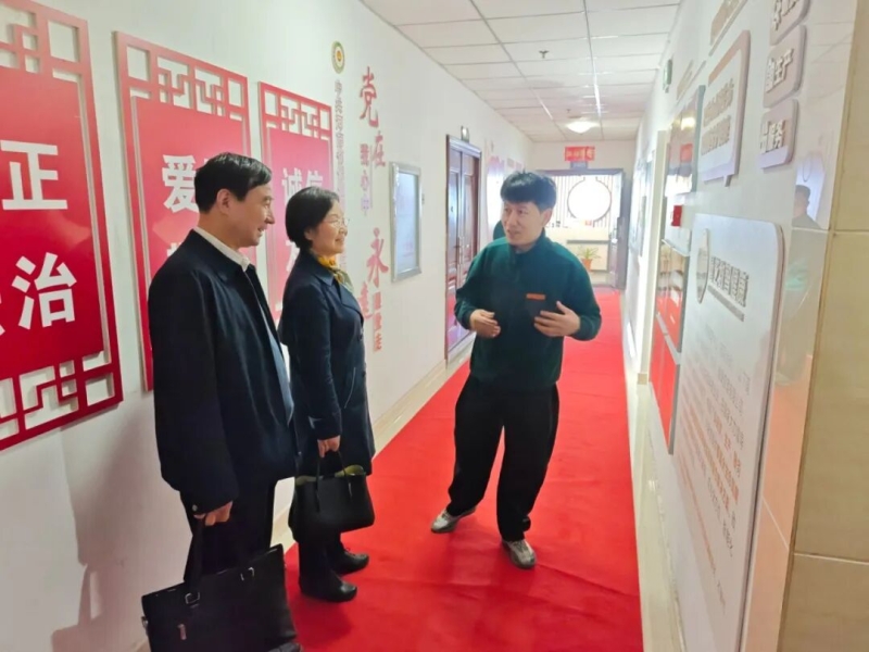 我校领导赴量芝数智健康科技有限公司开展访企拓岗专项行动