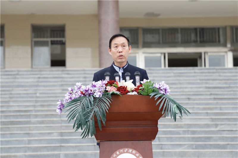 军歌嘹亮  步伐铿锵 学院举行2020级新生军训动员大会